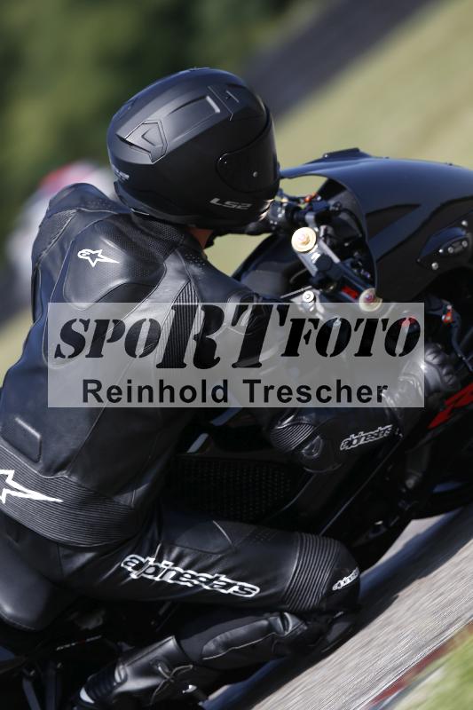 /45 10.08.2025 Plüss Moto Sport ADR/Freies Fahren/80